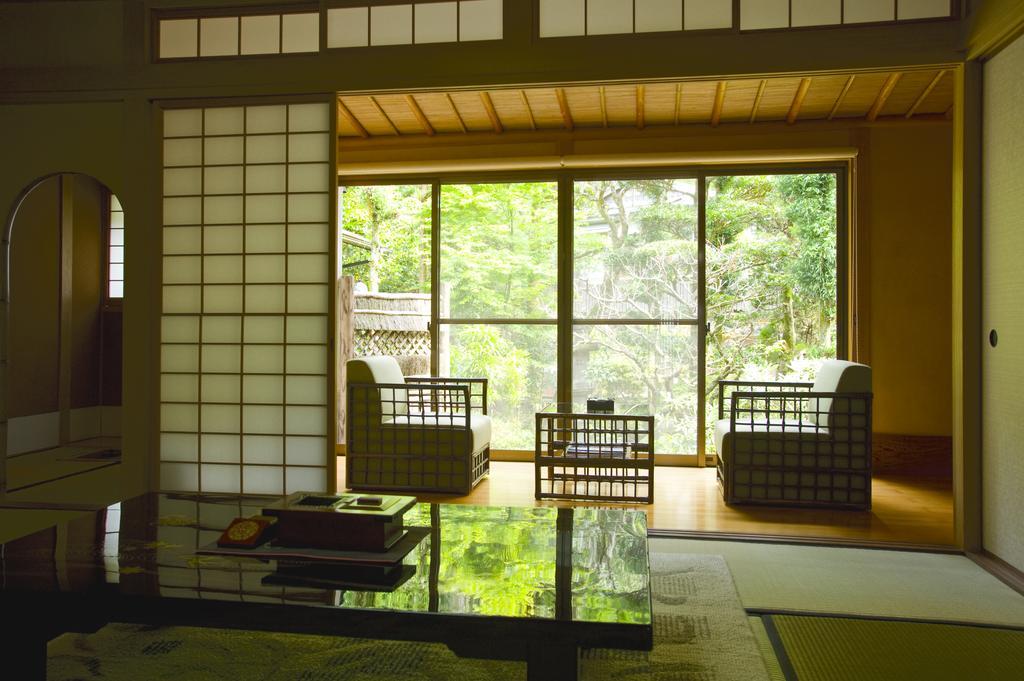 Beppu Showaen Habitación foto